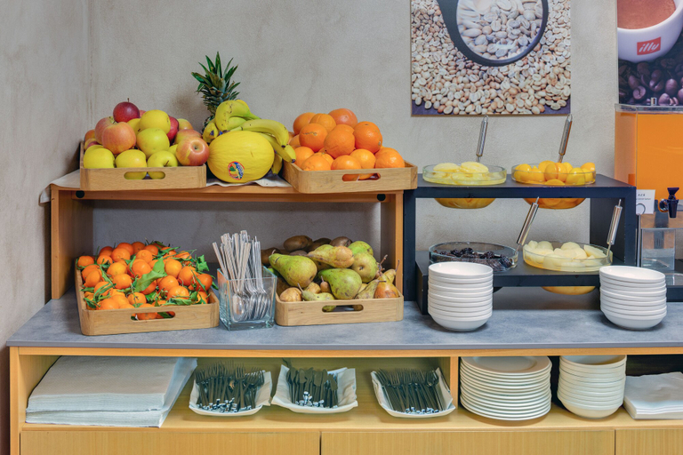 Food & Drinks 5, Hotel Raffaello, Milano