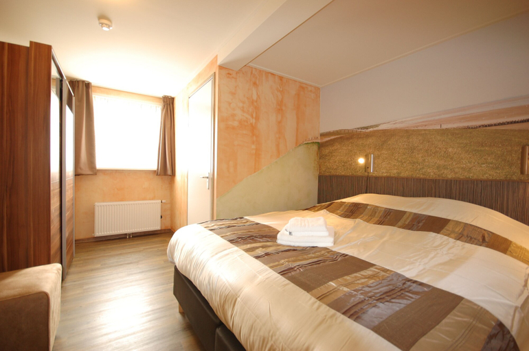 Bedroom 4, Bij hen op Ameland, Ameland