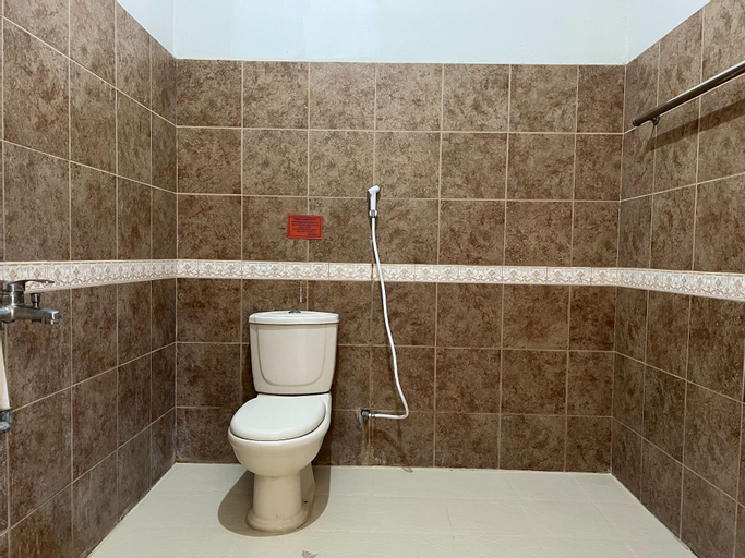 Bathroom 4