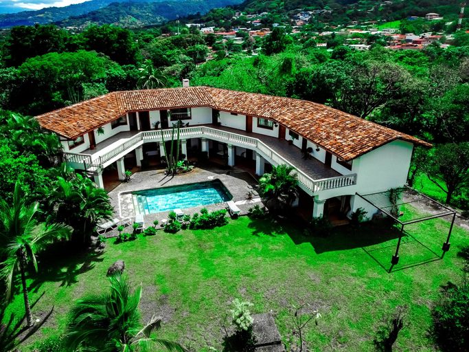 Exterior & Views 2, Canal Grande Lodge, Mora