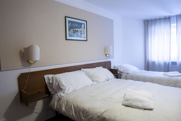 Bedroom 2, Hotel Hermitage, Torino