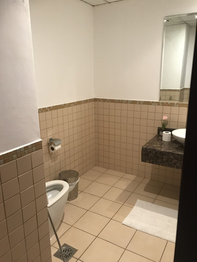 Bathroom 5, Neyar Beach Vibes, Dubai