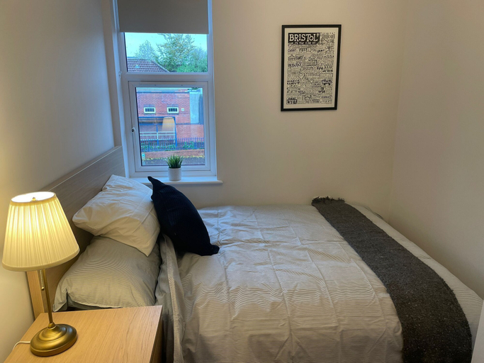 Bedroom 2, Glenfrome, Bristol