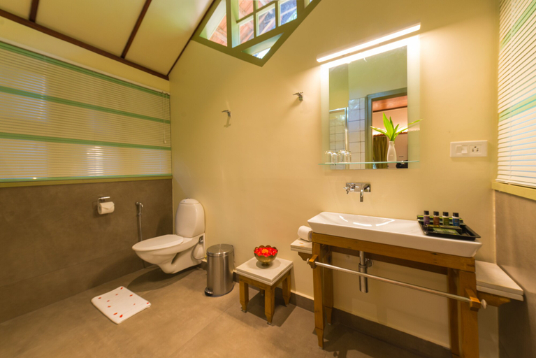 Bathroom 3, Mystic Mayapott Thekkady, Idukki