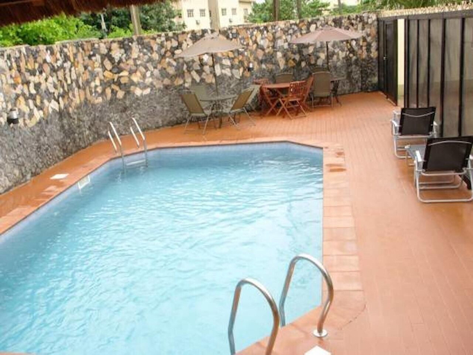Sport & Beauty 5, Class Suites Signature, Kosofe