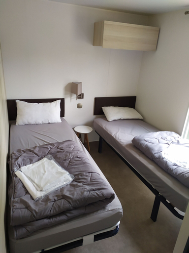 Bedroom 3, Hu Birkelt Village, Mersch