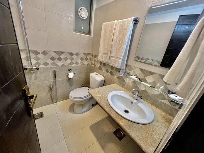 Bathroom, Shelton Suites Bhurban, Rawalpindi