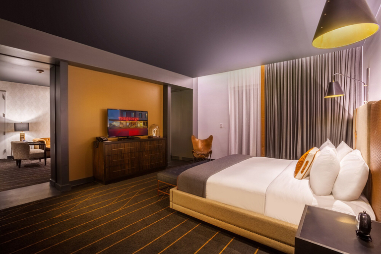 Bedroom 4, The George, by Valencia Hotel Collection, Brazos