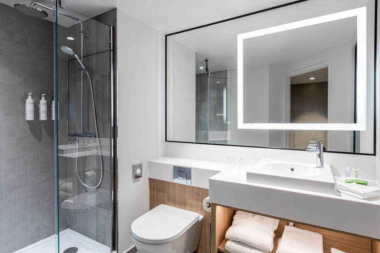 Bathroom 4, Courtyard by Marriott Paris Creteil, Val-de-Marne