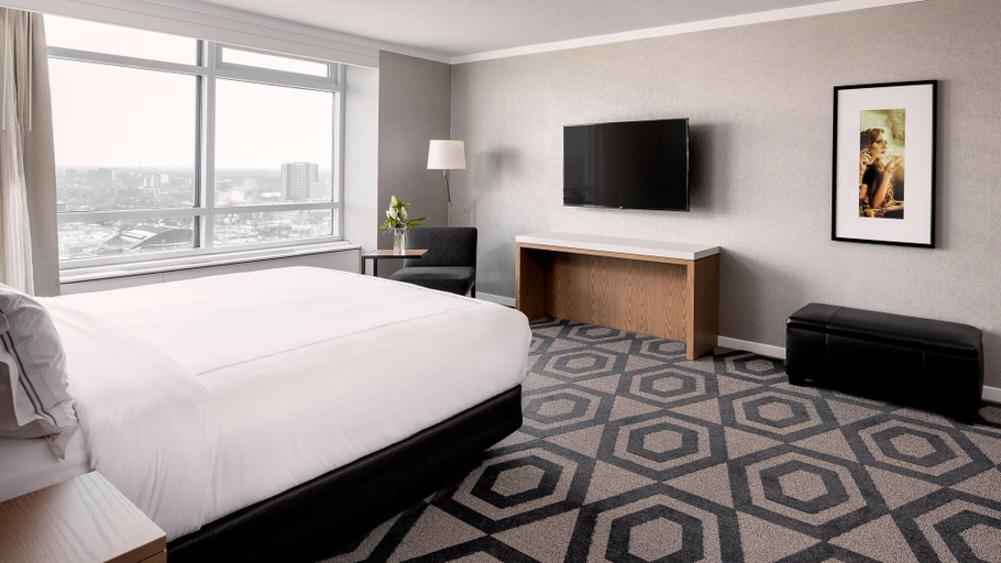Bedroom 4, Caesars Windsor Hotel & Casino - A Caesars Rewards Destination, Essex
