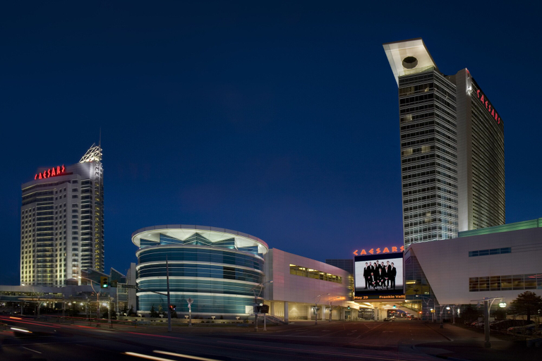 Exterior & Views 2, Caesars Windsor Hotel & Casino - A Caesars Rewards Destination, Essex