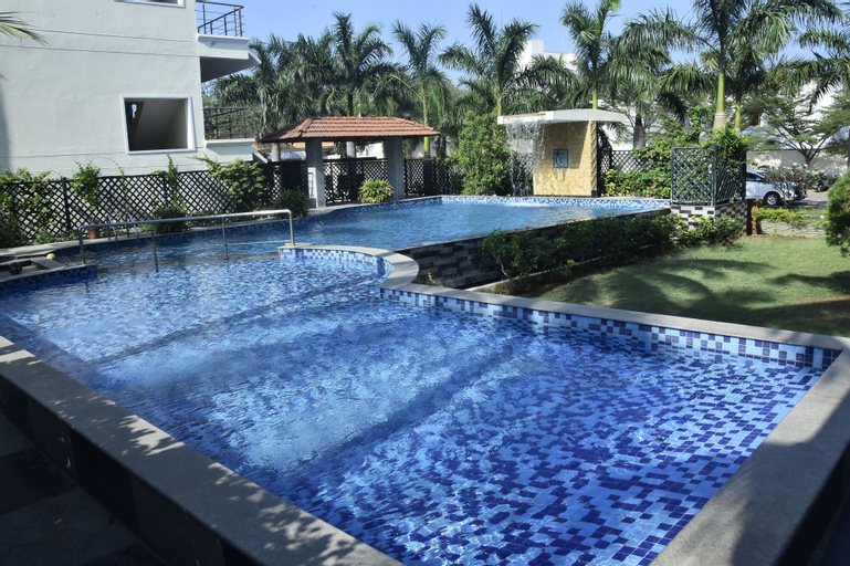 Lee Crysstal, Kancheepuram