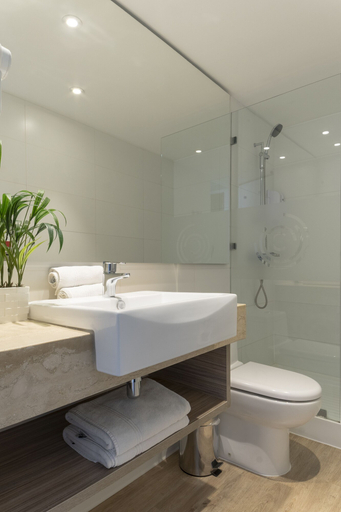 Bathroom 4, Hotel Capital Bellet, Santiago