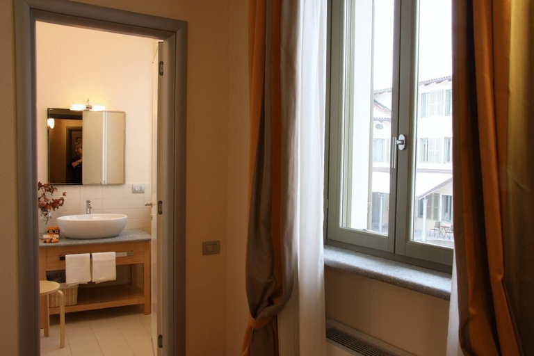 Bathroom 4, Locanda dell'Arte, Alessandria