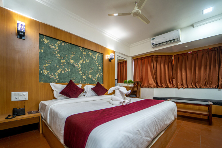 Bedroom 2, HOTEL KEWAL, Nashik