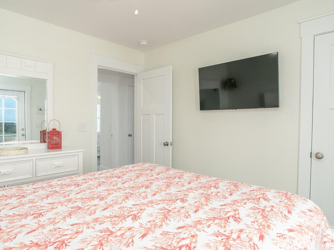 Bedroom 2, Seagull West, Baldwin