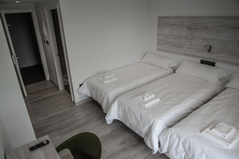 Bedroom 4, Hotel Chips Fene, A Coruña