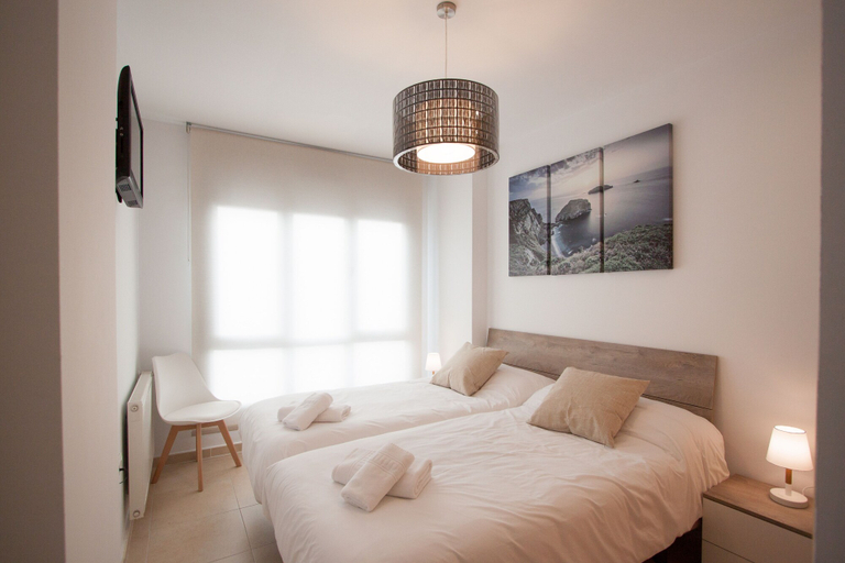 Bedroom 2, Cuquiellu. Apartamento con piscina, Asturias