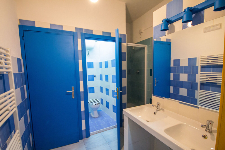 Bathroom 5, Eco Hostel Floreale, Napoli