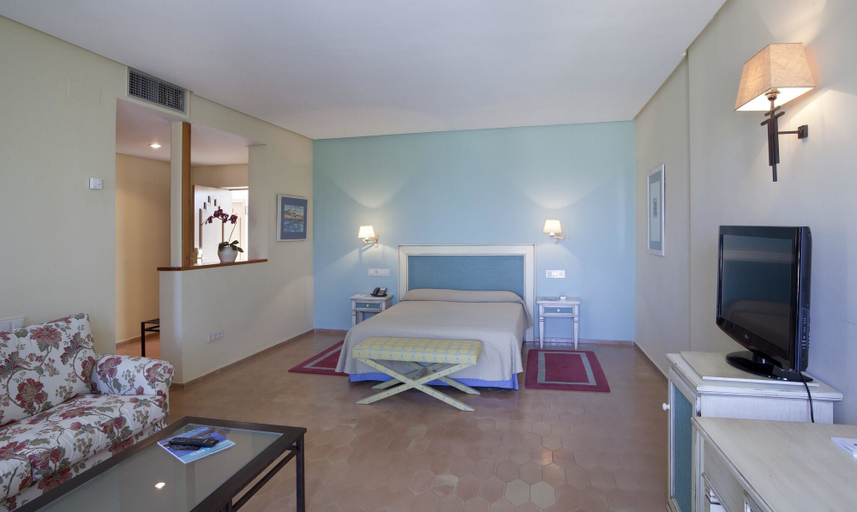 Bedroom 4, Parador de Ayamonte, Huelva