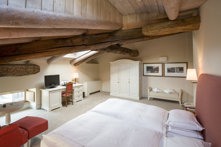 Bedroom 3, Grand Hotel Della Posta, Sondrio