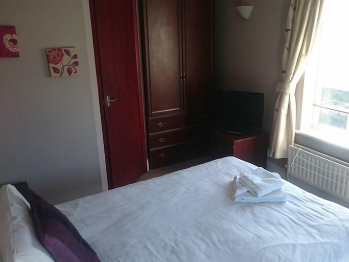 Bedroom 2, Shoulder Of Mutton, Milton Keynes