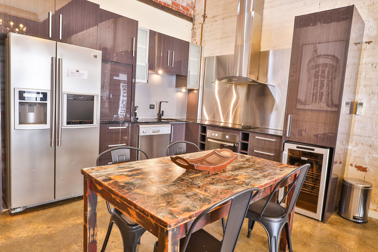 Others 5, Indulge Apartments - Eighth Street, Mildura - Pt A