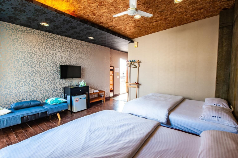 Bedroom 2, Mahalo B&B, Penghu