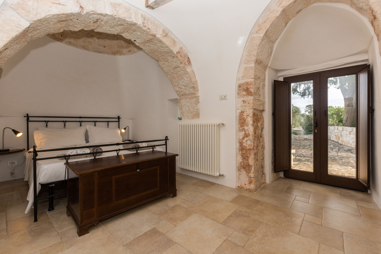 Others 5, Trullo Tranquillo, Brindisi