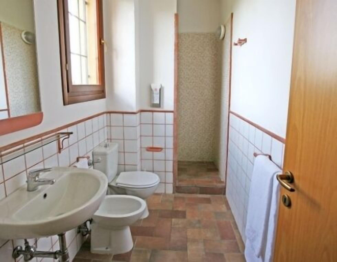 Bathroom, Borgo Filicardo, Florence