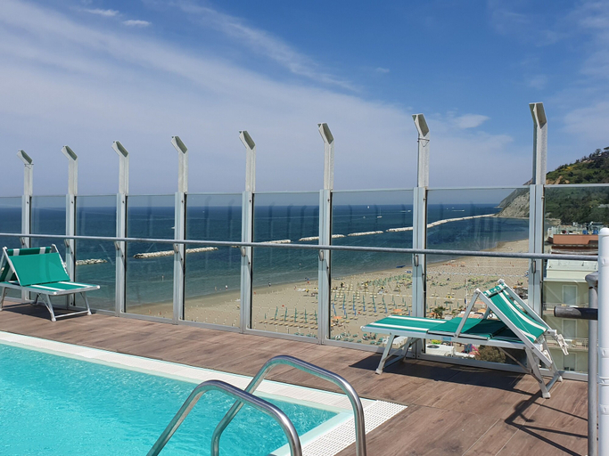 Sport & Beauty 5, Hotel Napoleon, Pesaro E Urbino