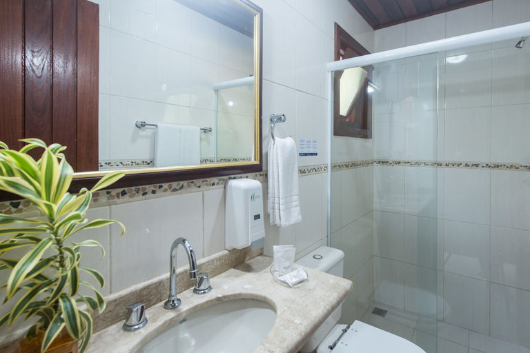 Bathroom 4, Hotel Ilha Branca Inn, Armação dos Búzios