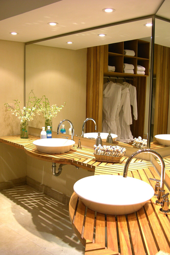 Bathroom 5, Hotel de la Opera, Santafé de Bogotá