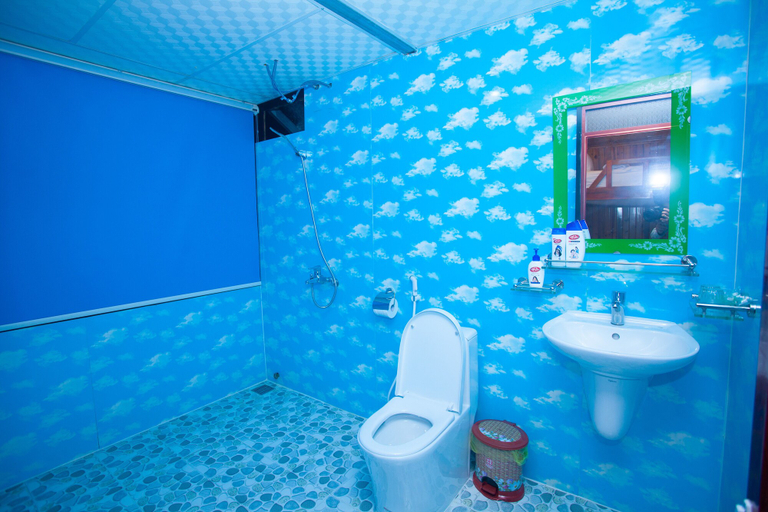 Bathroom, Phong Nha Bolero Bungalow, Bố Trạch