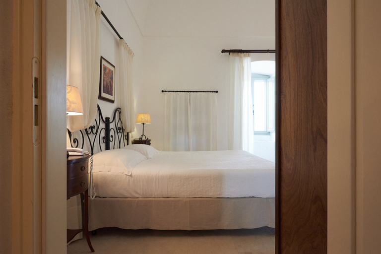 Bedroom 3, Masseria Le Carrube, Brindisi