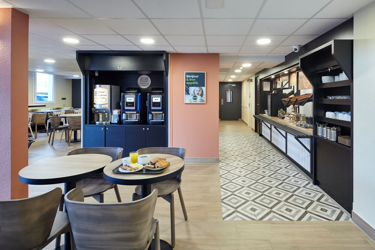 Food & Drinks 5, B&B HOTEL Paris Nord Gonesse Parc des Expos, Val-d'Oise