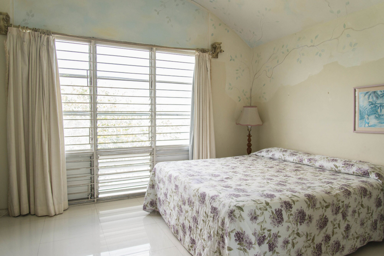 Bedroom 3, Court Manor at Montego Bay Club