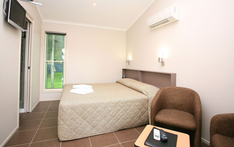 Bedroom 3, NRMA Cairns Holiday Park, Cairns