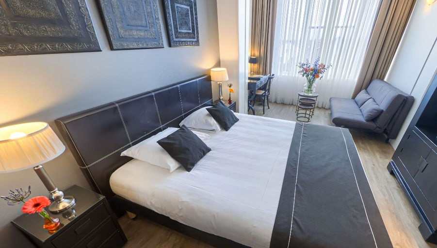Bedroom 2, Hotel Chariot, Aalsmeer