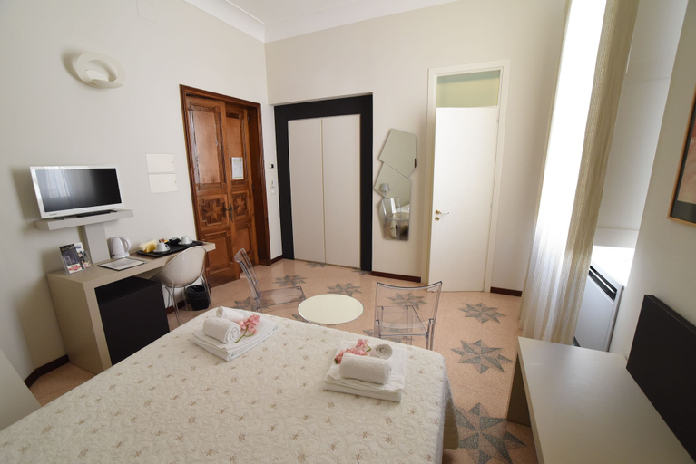 Bedroom 4, Barone Liberty & Luxury SPA-Boutique Hotel, Lecce