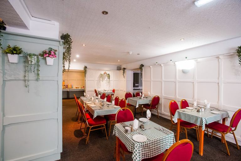 Food & Drinks 5, The Georgian Hollies, Blackpool