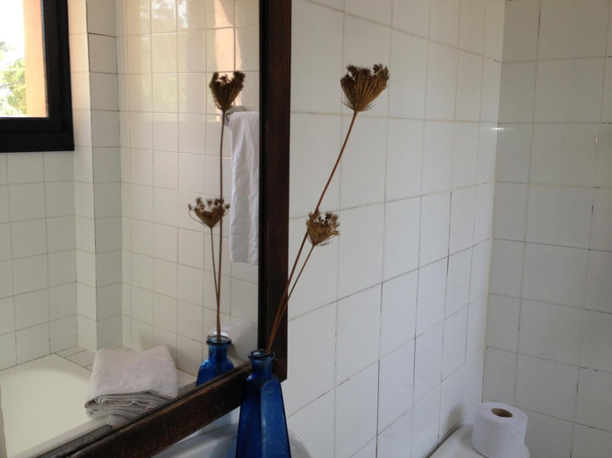 Bathroom 3, Zhimbad B&B by the sea, Baleares