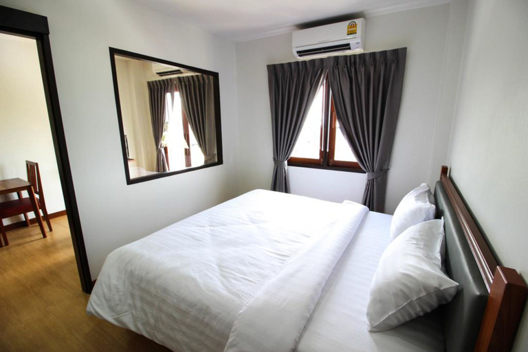Bedroom 4, Tai-Shan Suites, Muang Ratchaburi