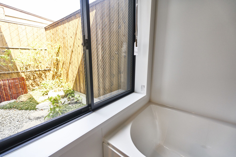 Bathroom 3, Tomari-gi, Kyoto
