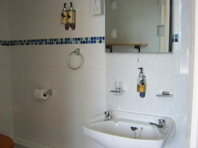 Bathroom 4, The Glenwood, Torbay