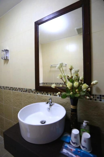 Bathroom 5, Pai Residence Hotel, Muang Chiang Mai