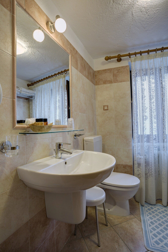 Bathroom 4, Hotel Cecchin, Aosta
