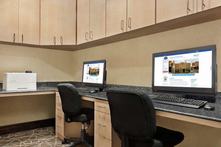 Others 5, Hampton Inn & Suites Brunswick, Glynn