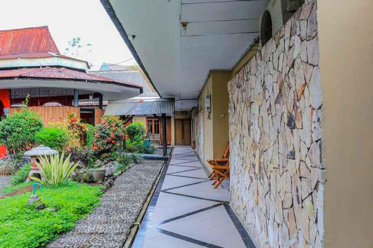 Exterior & Views 2, Hotel Taman Mangkubumi Indah, Tasikmalaya