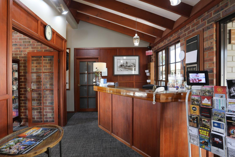 Food & Drinks 5, Tamworth Motor Inn & Cabins, Tamworth Regional - Pt A